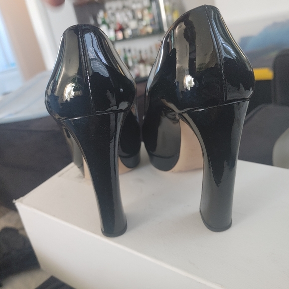 Miu Miu patent leather platform heels - Picture 3 of 5